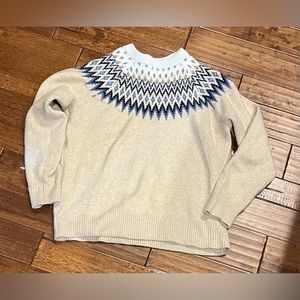 Amazon Essentials Large tan and blue sweater, never worn
